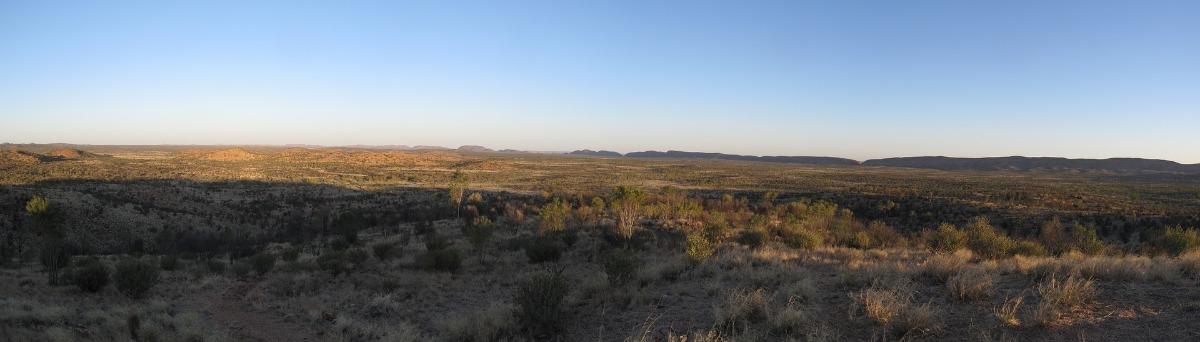  Northern Territory-Alice Springs surrounded by desert landscapes
